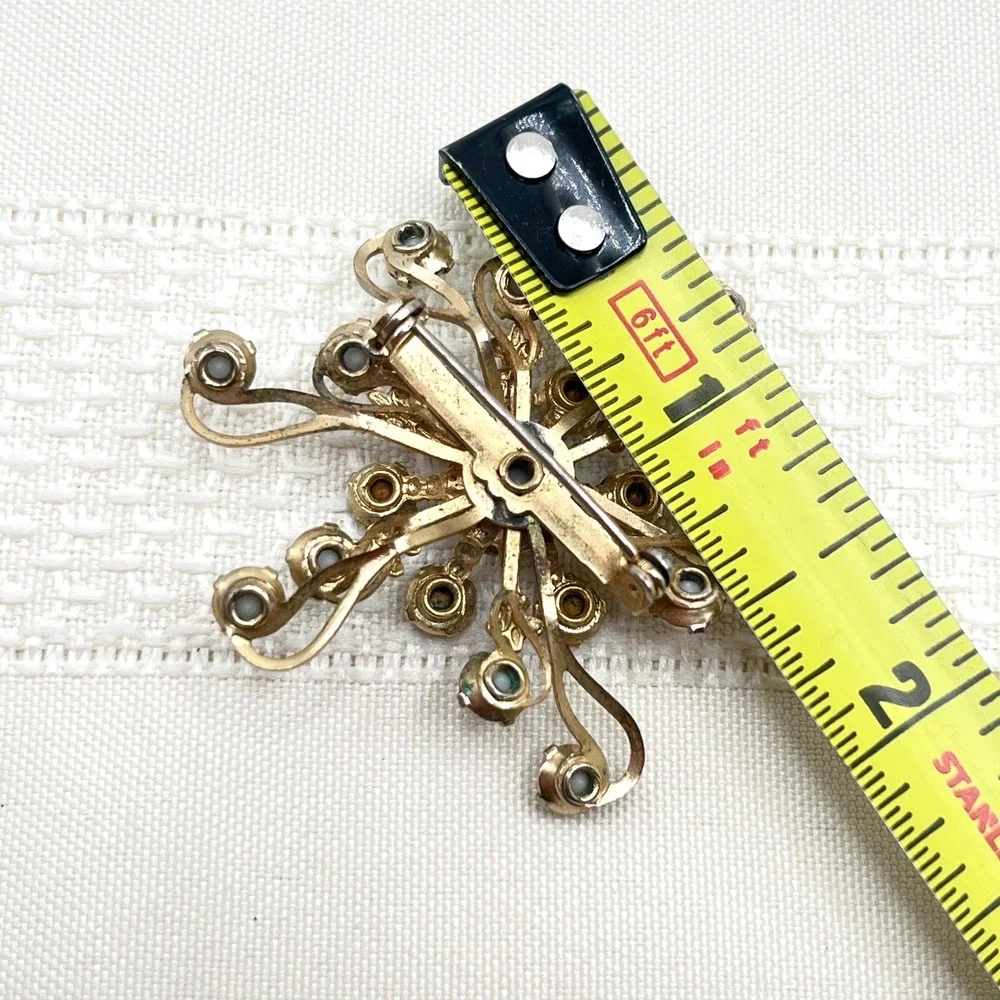 Vintage Milk Glass & Crystal Rhinestone Gold Tone Pinwheel Snowflake Brooch